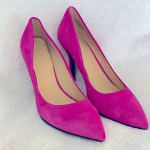 Nine West Fuchsia Pumps